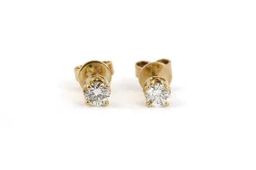 18k Yellow Gold 0.50tcw Diamond Stud Earrings (2.19g.)