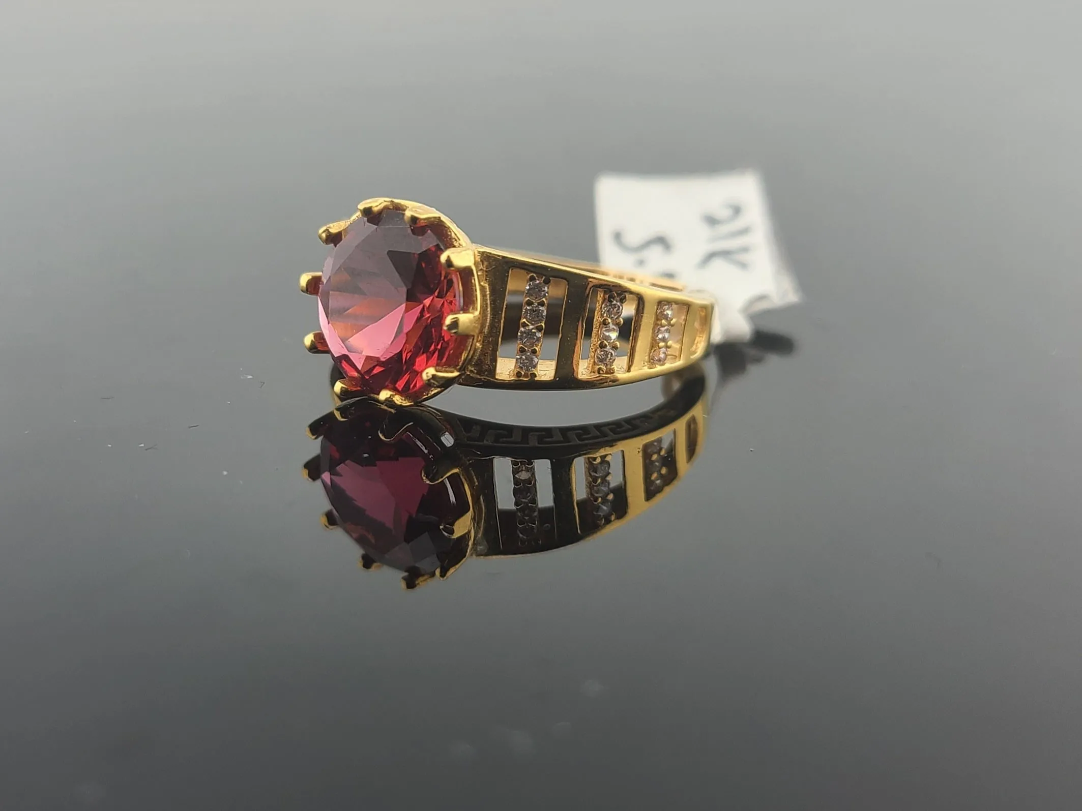 21K Solid Gold Designer Zircon Ring R8003