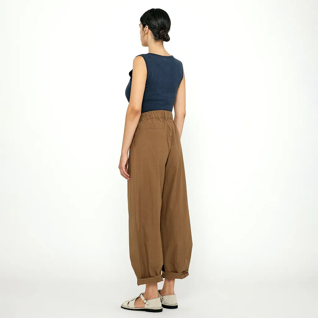 7115 By Szeki Unisex Papery Elastic Lantern Pants Brown