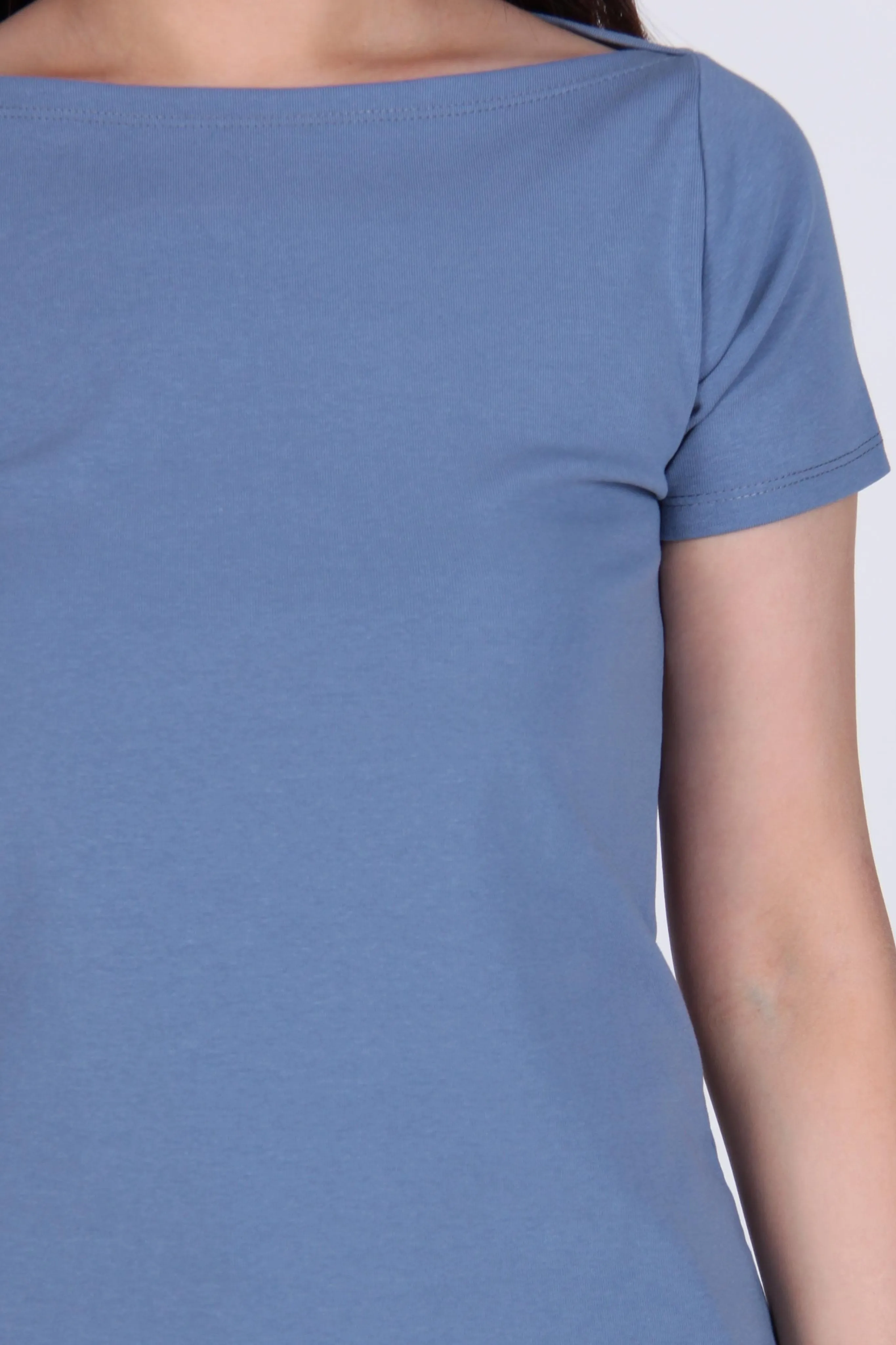 Basic Boat Neck Short Sleeve Cotton Top In Blue