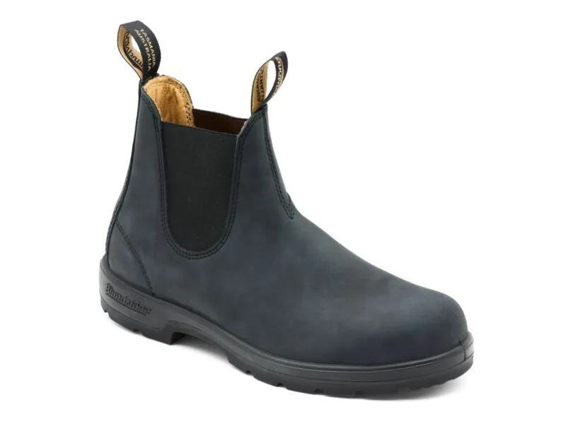 Blundstone #587 Chelsea Boot Color: Rustic Black