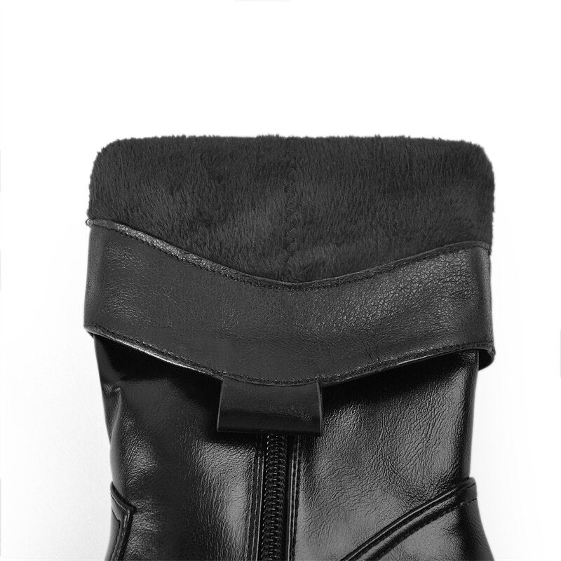 Boots Queen Wang (Black)