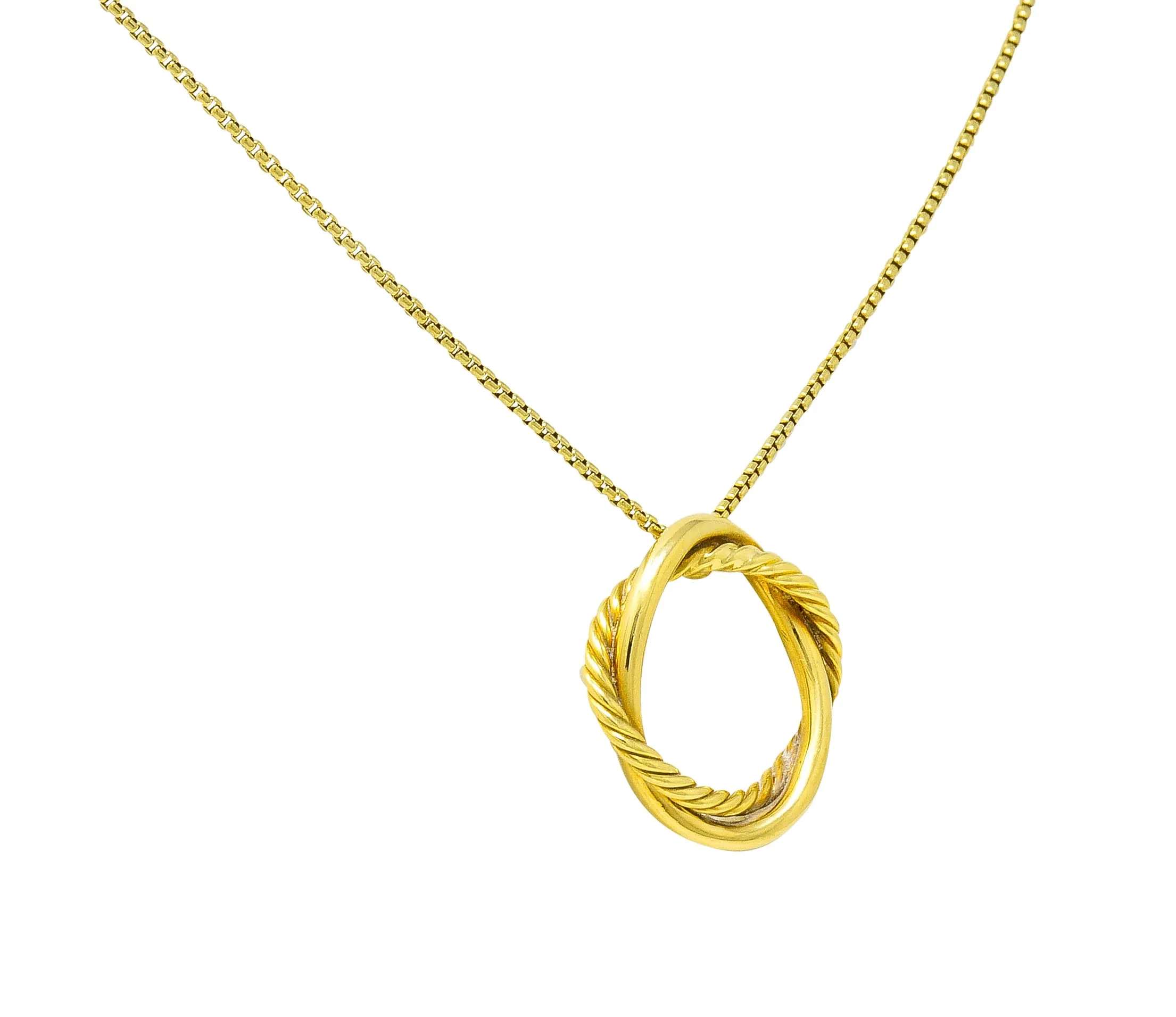 David Yurman 18 Karat Gold Crossover Twisted Cable Circle Pendant Necklace