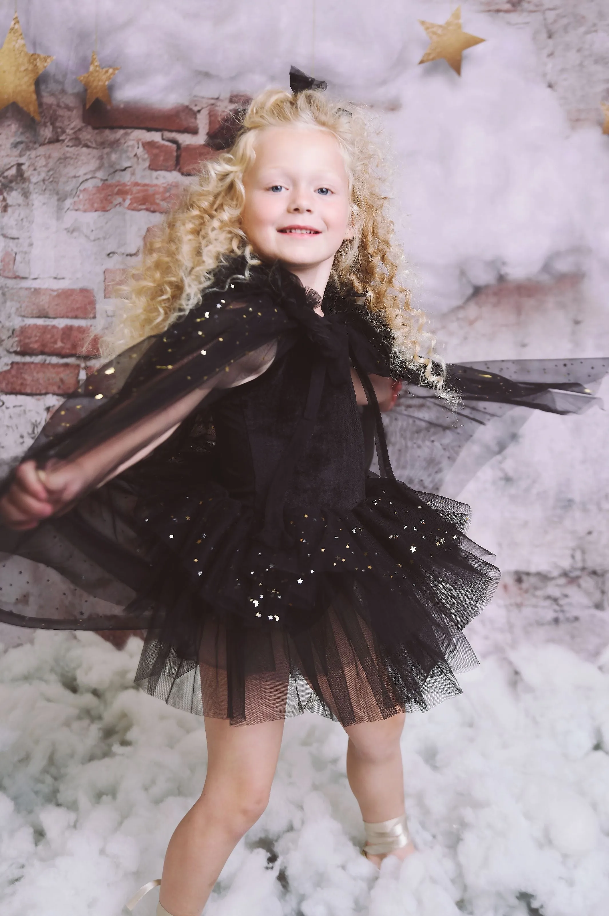 DOLLY STARS & MOON   TULLE CAPE black