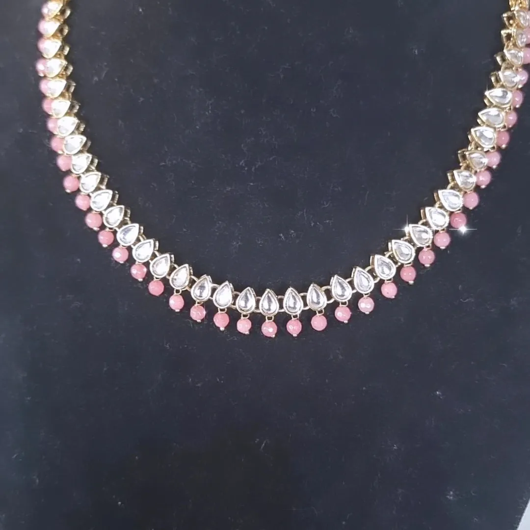 Ethnnic Choker With Champagne and Dark Pink Stones