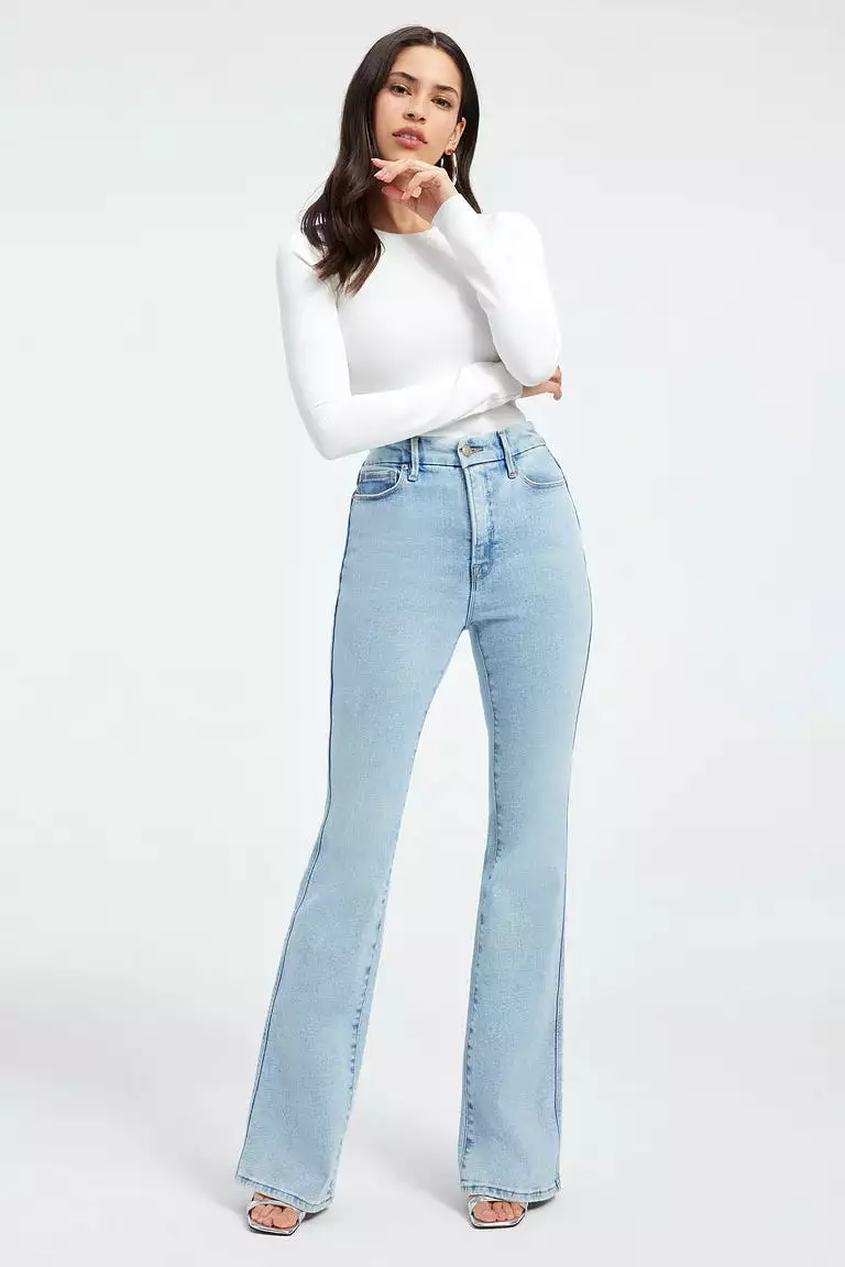 Good American GOOD CURVE BOOTCUT JEANS