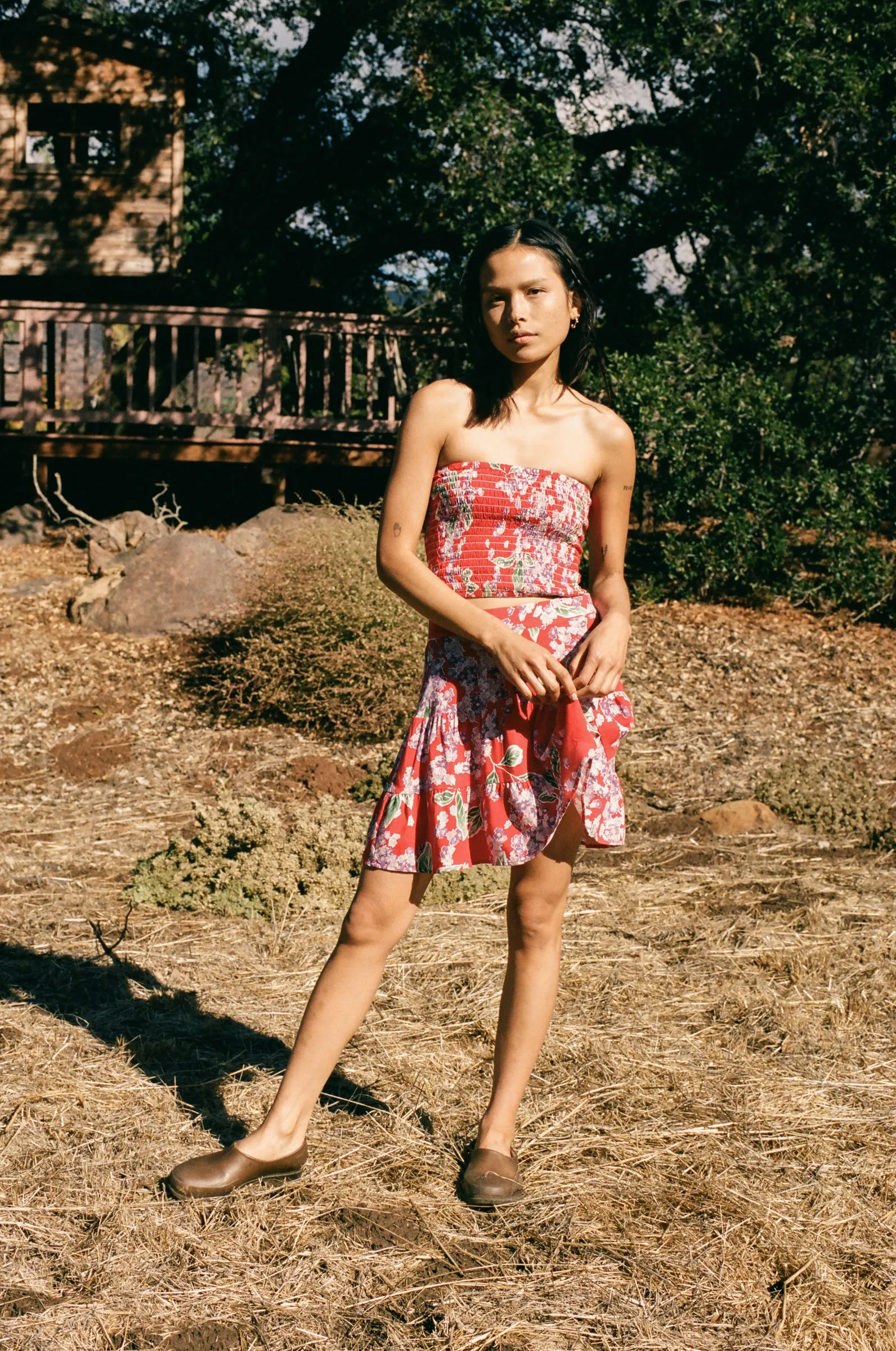 Isle Floral Tiered Mini Skirt Red