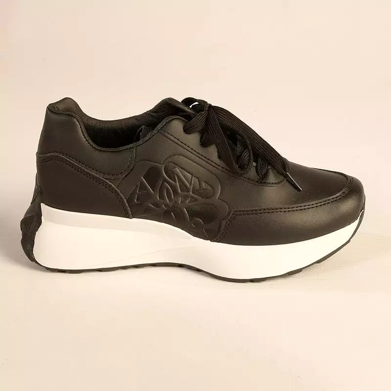 Madison Petals Sneaker - Black/White