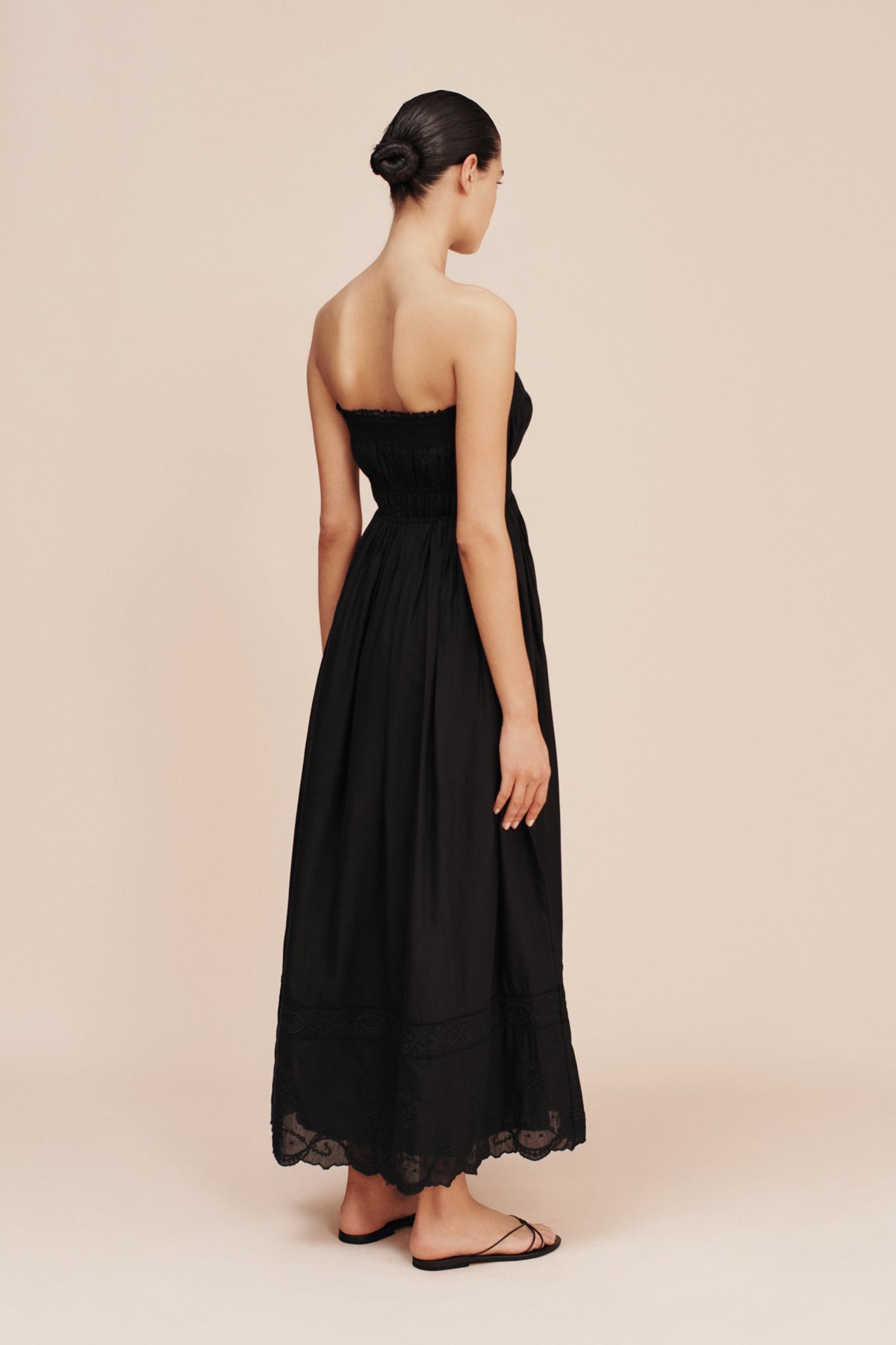 MYLAH STRAPLESS DRESS - BLACK