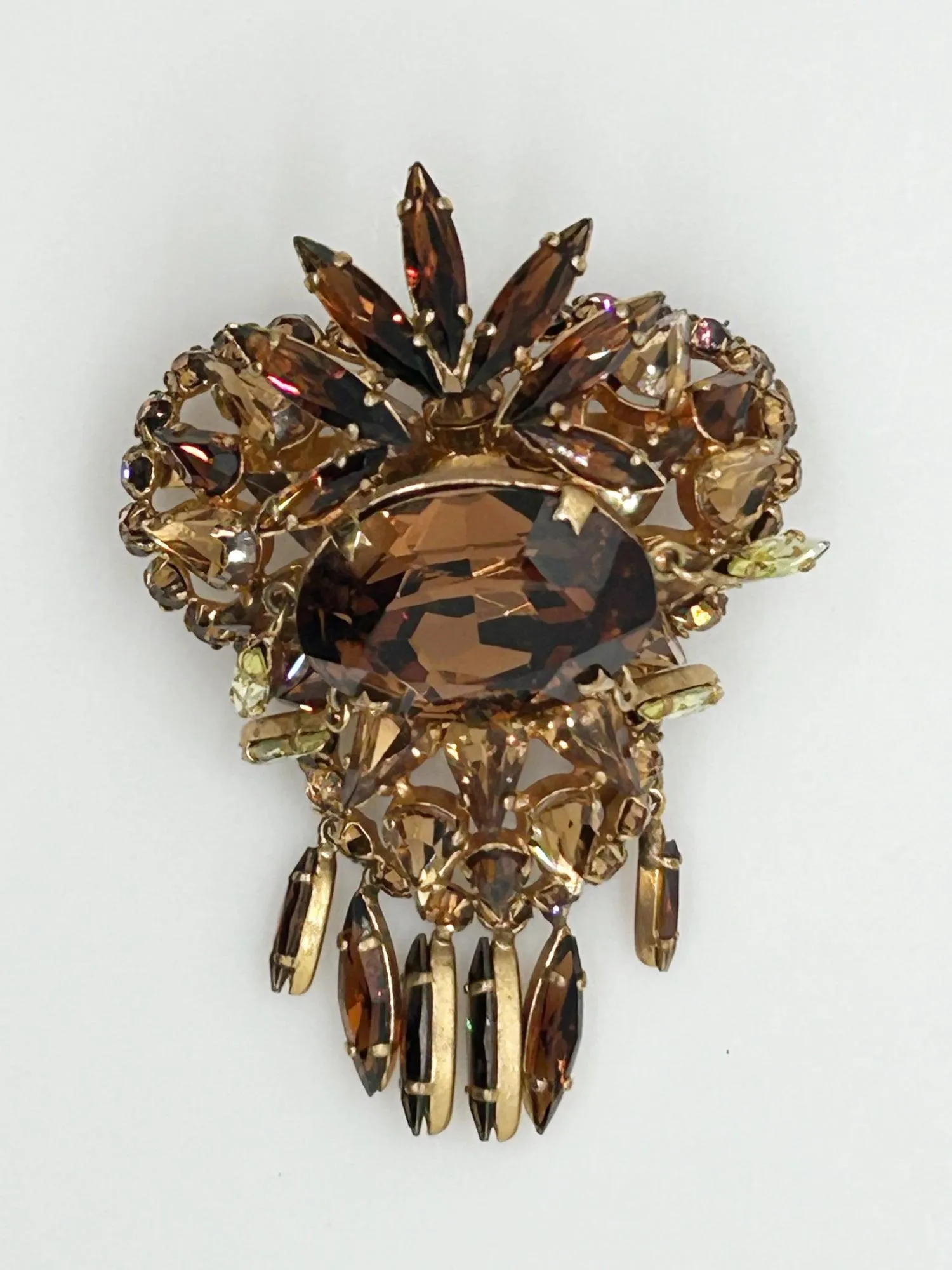 Showstopping Vintage Brooch with Golden Amber Stones