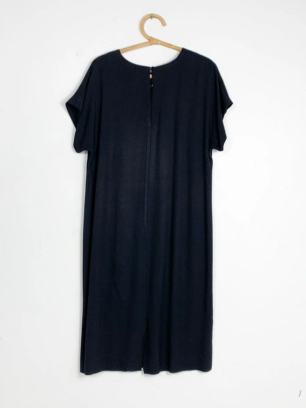 Tracy Richards Black Rayon Shift Dress