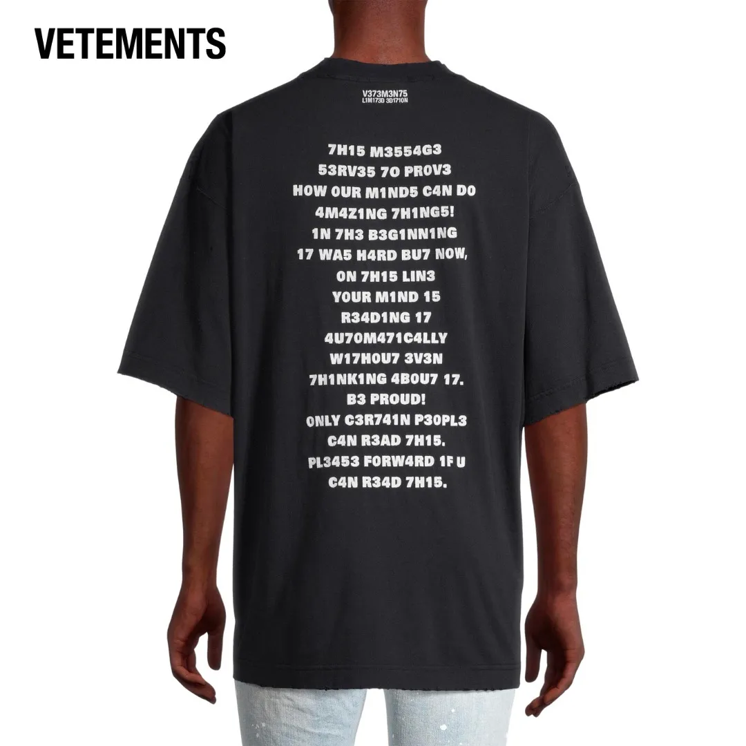 VETEMENTS  |Street Style T-Shirts