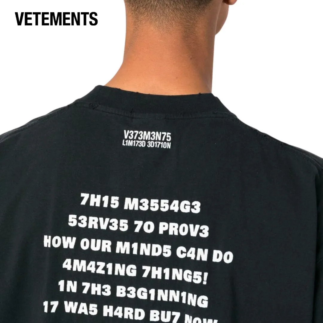 VETEMENTS  |Street Style T-Shirts