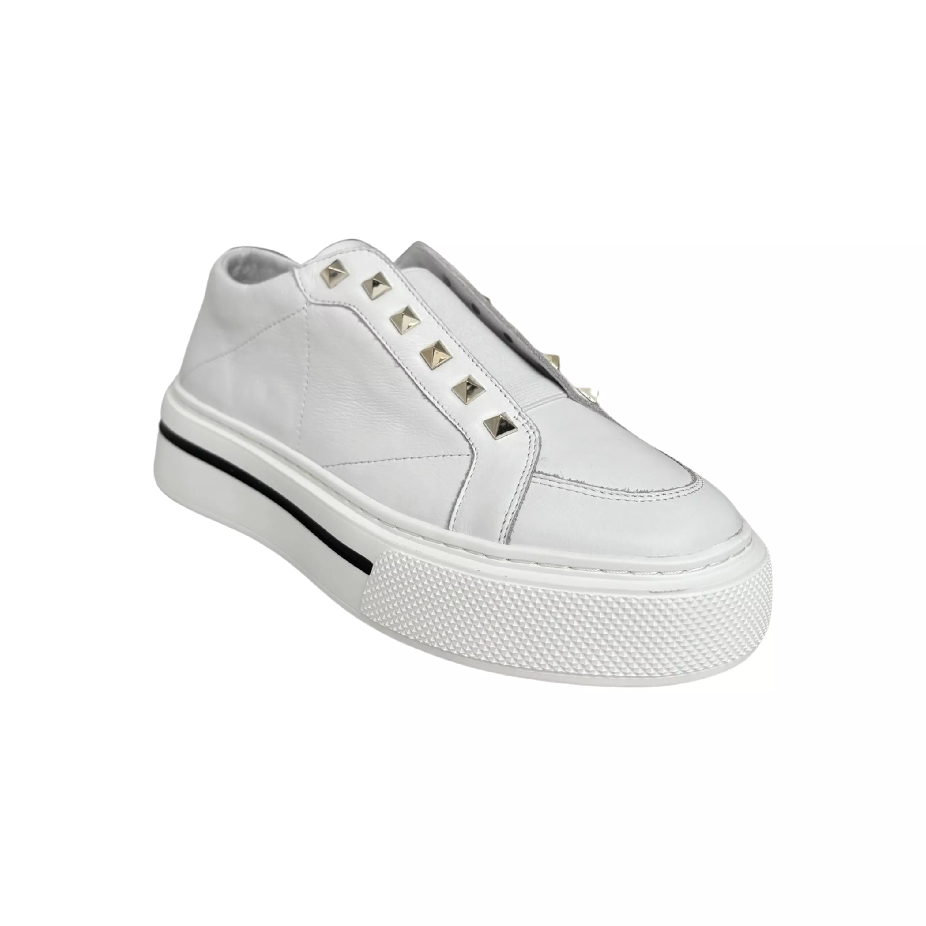 Vino White/Metallic Stud Sneaker