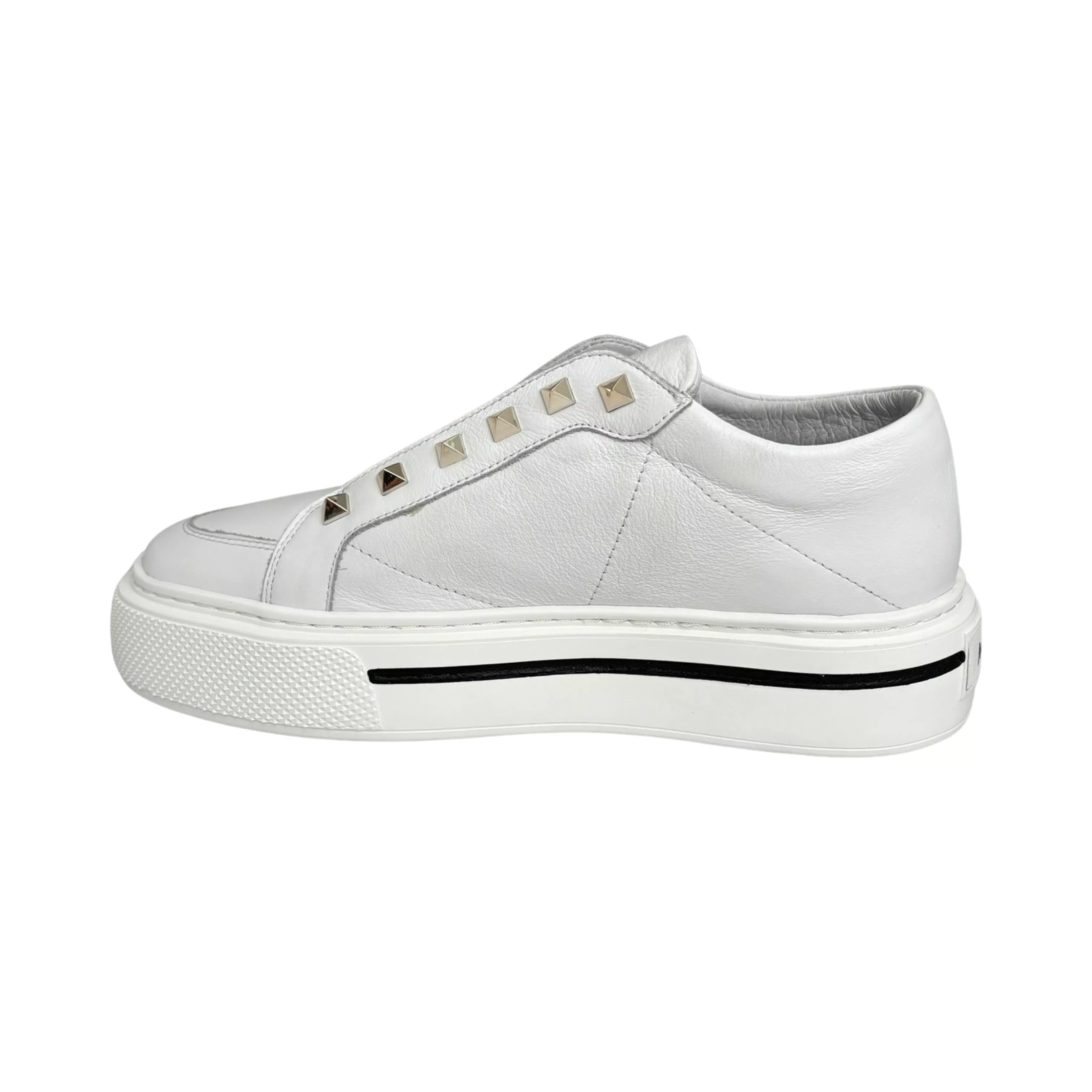 Vino White/Metallic Stud Sneaker