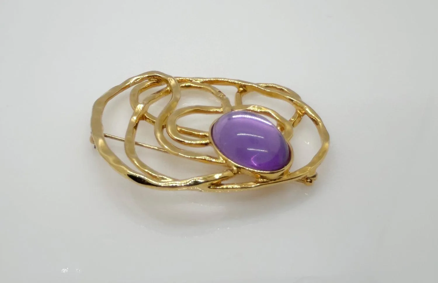 Vintage Avon Golden Web” Brooch with Purple Cabochon Center