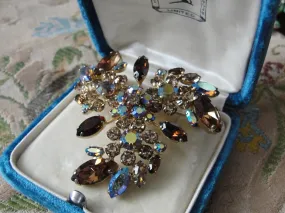 Vintage SHERMAN Signed Glittering TOPAZ Citrine Rhinestones Brooch,Prong Set,Brilliant Rhinestones,Dazzling Swarovski Crystal,Co