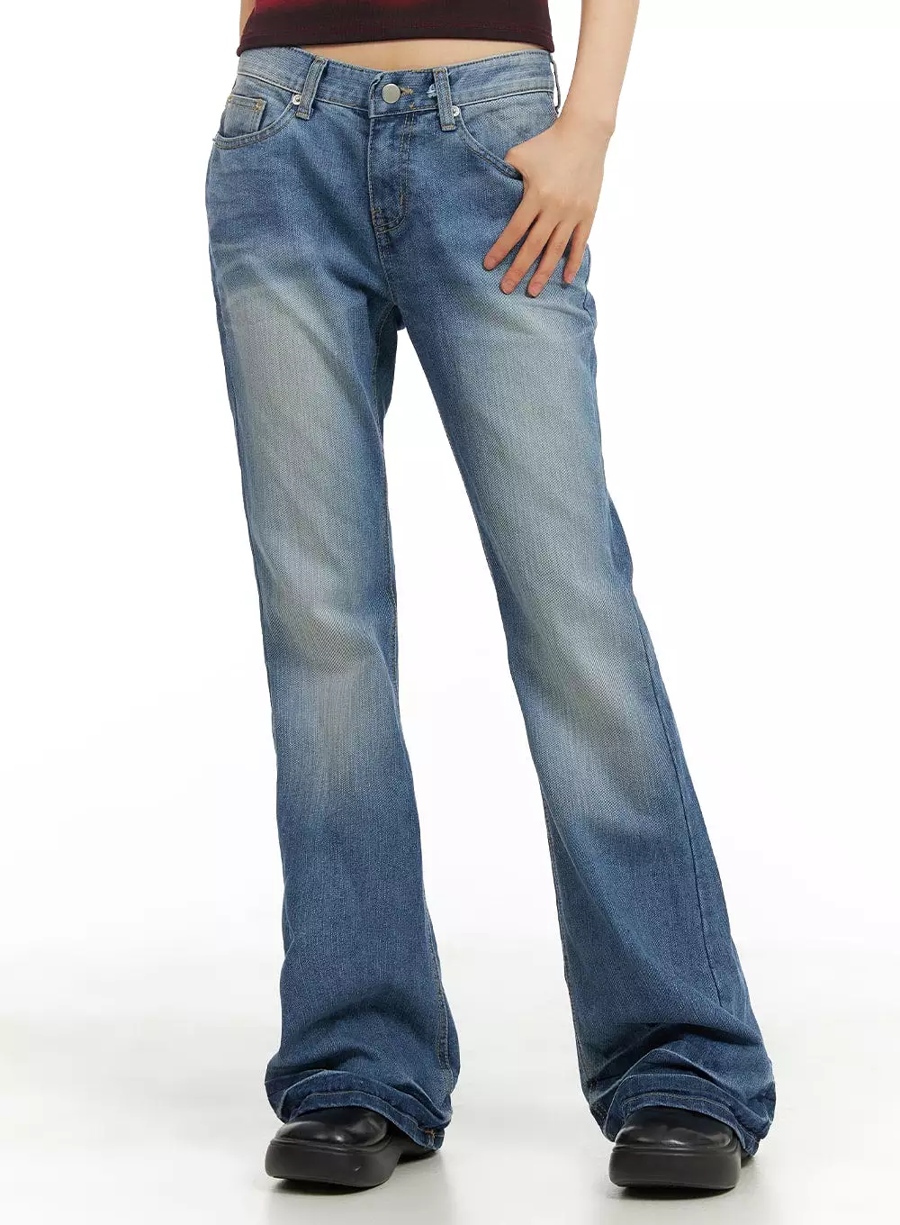 Washed Low Waist Bootcut Jeans CA412